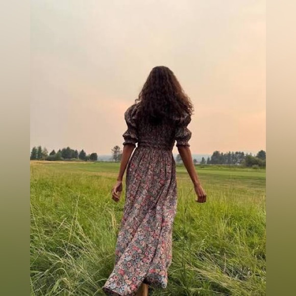 ✨SOLD✨ 🖤 - Picture 3 of 3